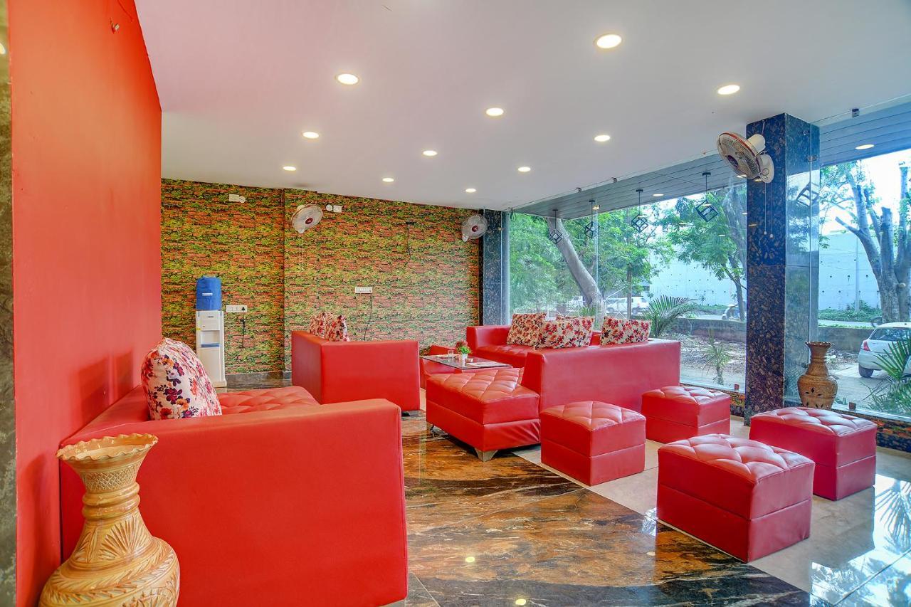 Fabhotel Rajat Crown Bhopal Exterior photo